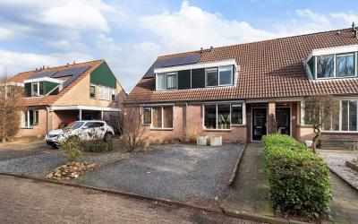 Van Roekelw. 44