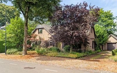 Hoenderloseweg 42