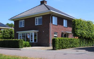 Boterbloem 32