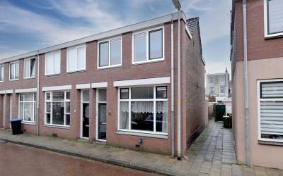 Akkerstraat 21
