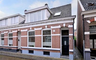 Veldstraat 11