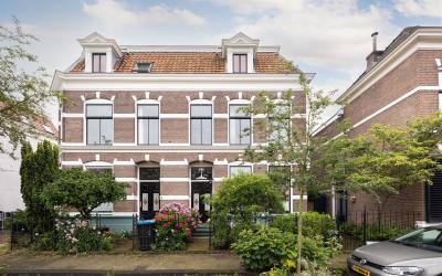 Sint Jurrie. 4