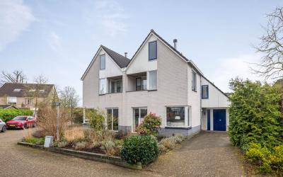 De Heuvel 23