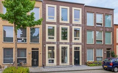 Zevenbergen. 19