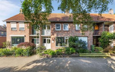 Kosterstraat 24