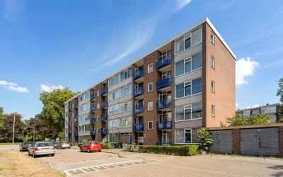 Volkerakstraat 18