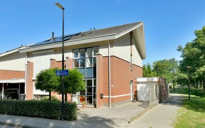 Albertus van Leusenweg 59