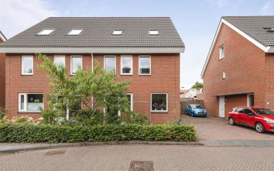 Voorhorster. 33