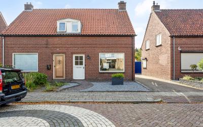 Derde Kamps. 16