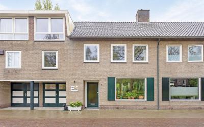 Constantijn. 3