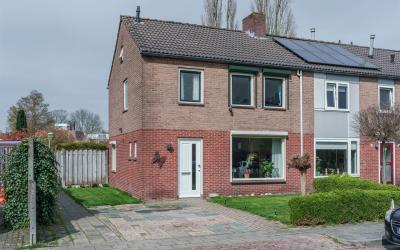 Margrietstraat 16