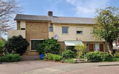 De Ruyterst. 19