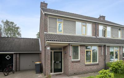 Nijverdalse. 74