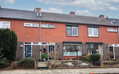 Esstraat 184