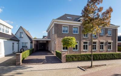 Banisweg 25