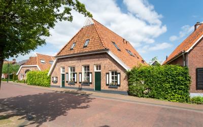 Dorpsstraat 27