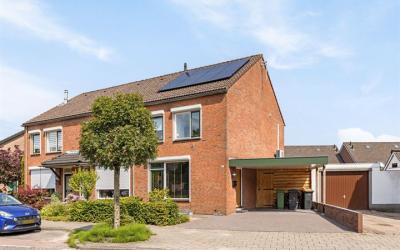 Laarstraat 106