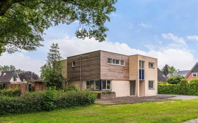 van Heeckerenweg 2