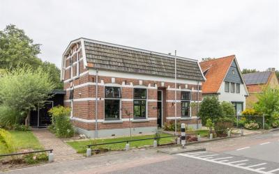Broekheurne. 9