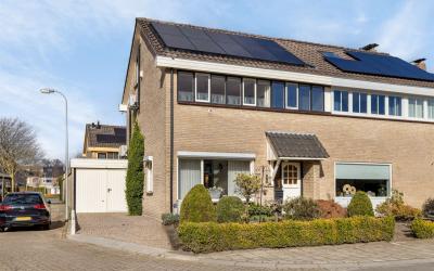 Ravelstraat 24