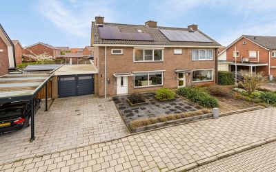 Oude Bentel. 23