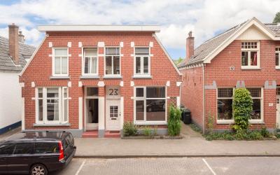 Van der Cap. 23