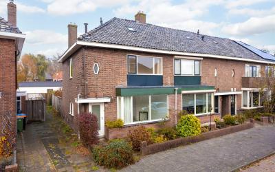 Johan van R. 32