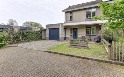 Lijsterstra. 123