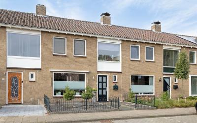 P.A. van Deldenstraat 33