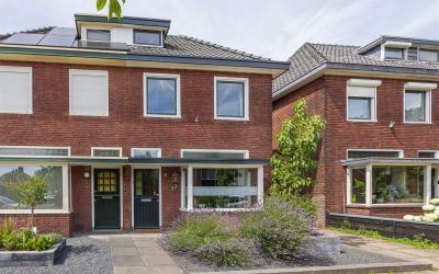 Hoge Boekel. 77