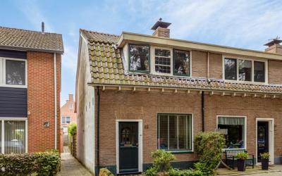 Oosterstraat 82