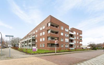 Spoorbaanst. 1-33