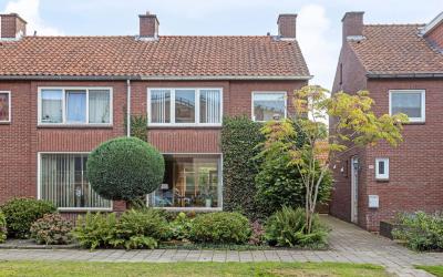 Van Mussche. 108