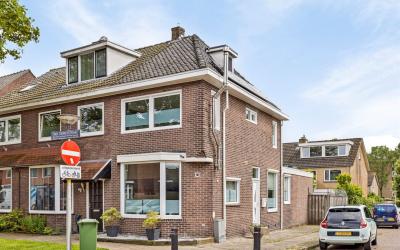 Van Diemens. 90