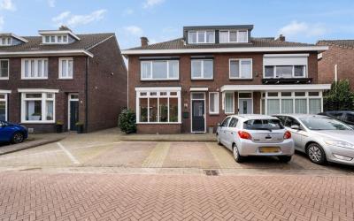 Zuiderstraat 28
