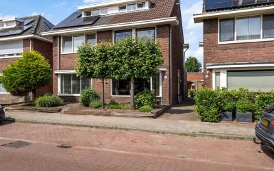 Lindestraat 42