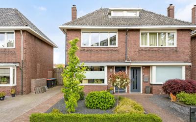 Wethouder N. 99
