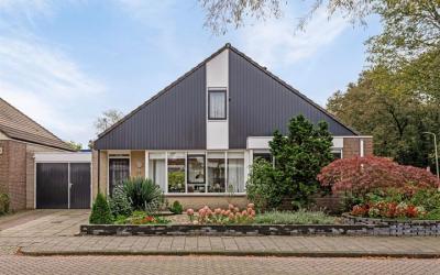 Beugelhoek 25