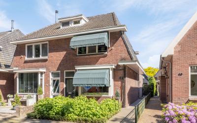 Weisinkhoek. 42