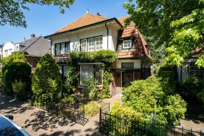 Schalkburge. 13