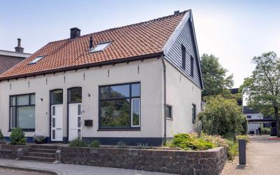 Waarbekenweg 11
