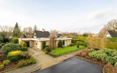van Koetsve. 6