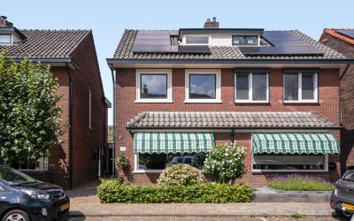 Maanstraat 12
