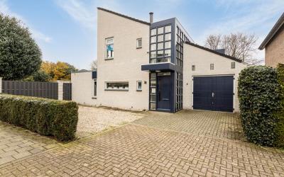 Steenmeijer. 34