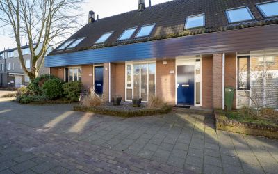 Christiaan. 102