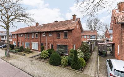 Dr. Kuijper. 18