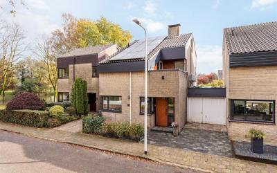 Hulsbekenka. 52