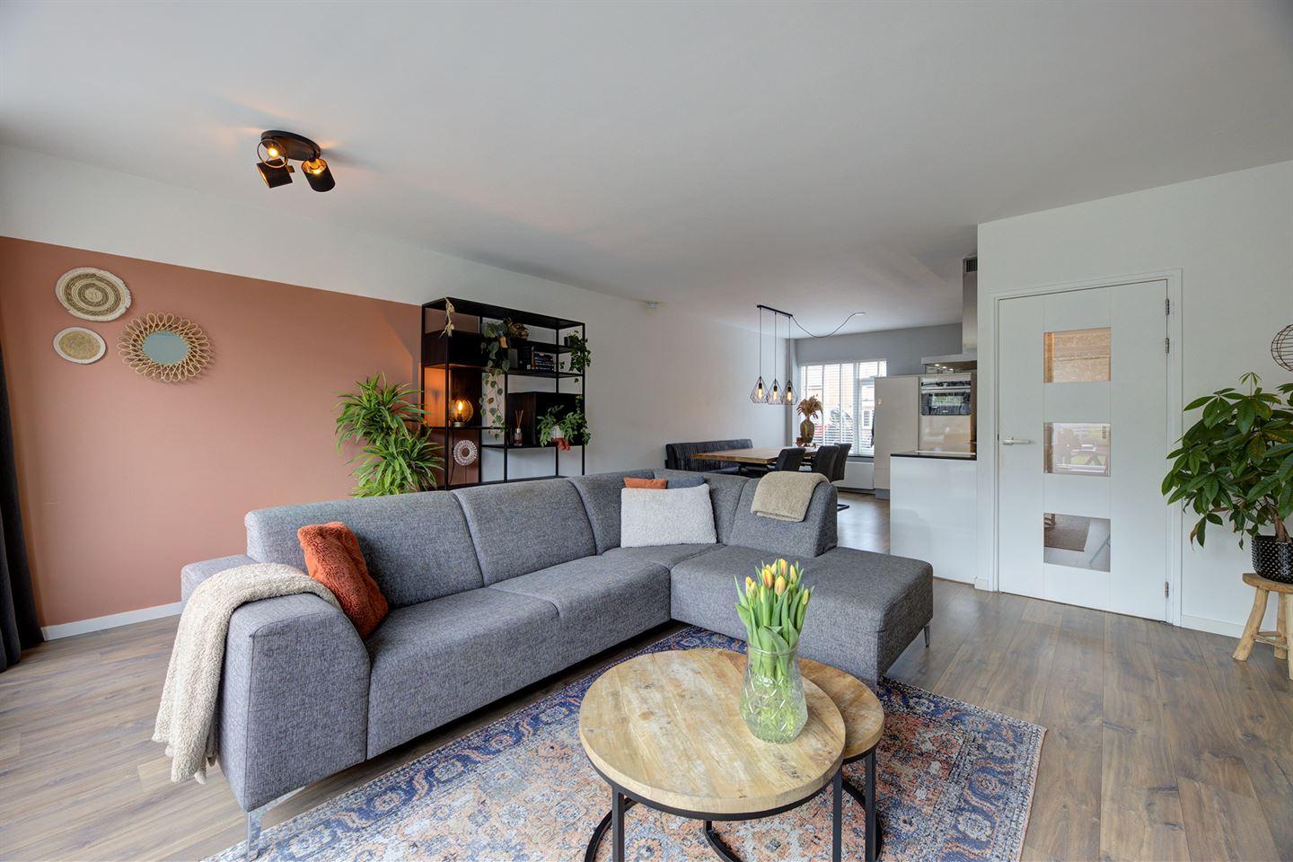 Tussenwoning te koop: Duivekervel 26, Oldenzaal