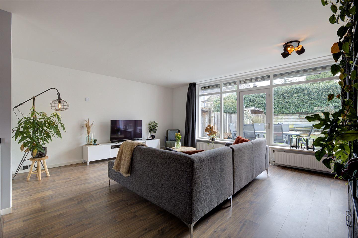 Tussenwoning te koop: Duivekervel 26, Oldenzaal