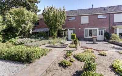 Clematisstraat 24